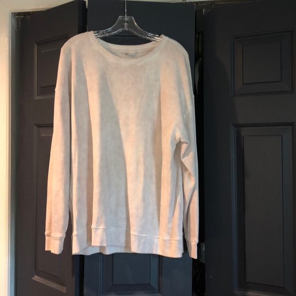 American Eagle Outfitters Tops - Light eight sweatshirt